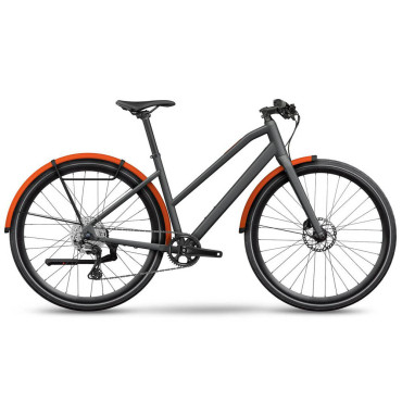 Bicicletta da trekking BMC...