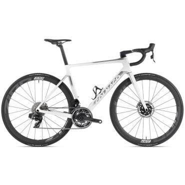 vélo route course Colnago...
