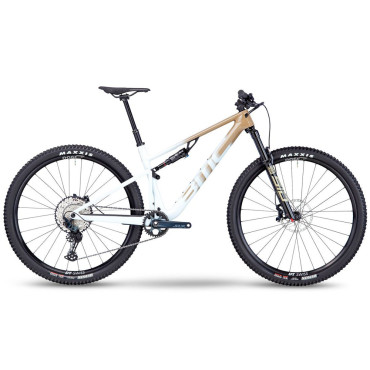 VTT cross-country tout...