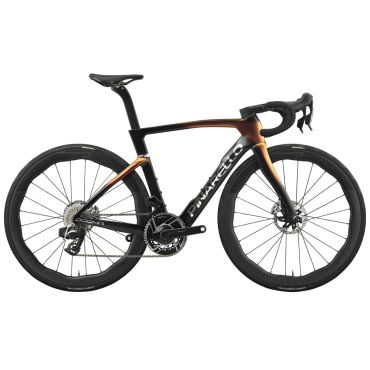 vélo route course Pinarello...