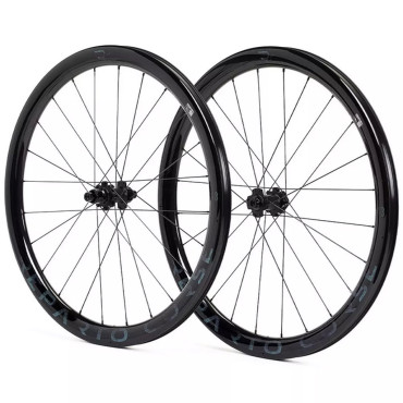 roues de vélo gravel...