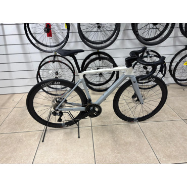 Focus Izalco Max Ultegra...