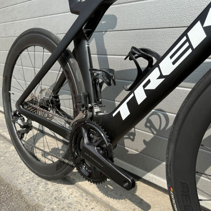 bicicletta-da-strada-ricondizionata-trek-madone-sl6-shimano-105-di2-12v