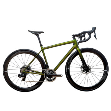 Vélo de route reconditionné...