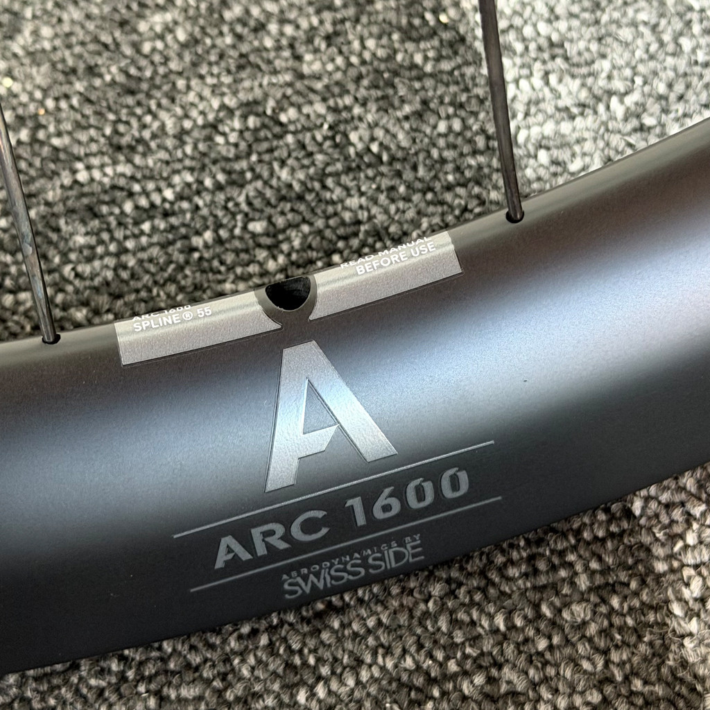 DT Swiss ARC 1600 55 mm Carbon-Fahrradräder