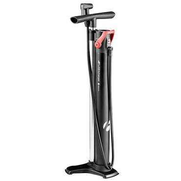 pompe à vélo sur pied...