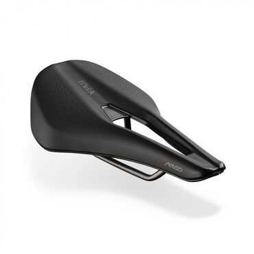 Fizik Tempo Argo R3 racefietszadel 150 mm