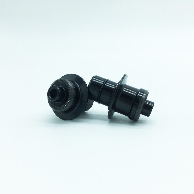 Adaptateurs axe roue avant DT Swiss 100/QR