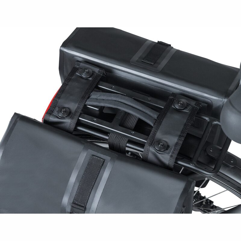 Sacoches vélo Basil Urban Dry imperméable 50l