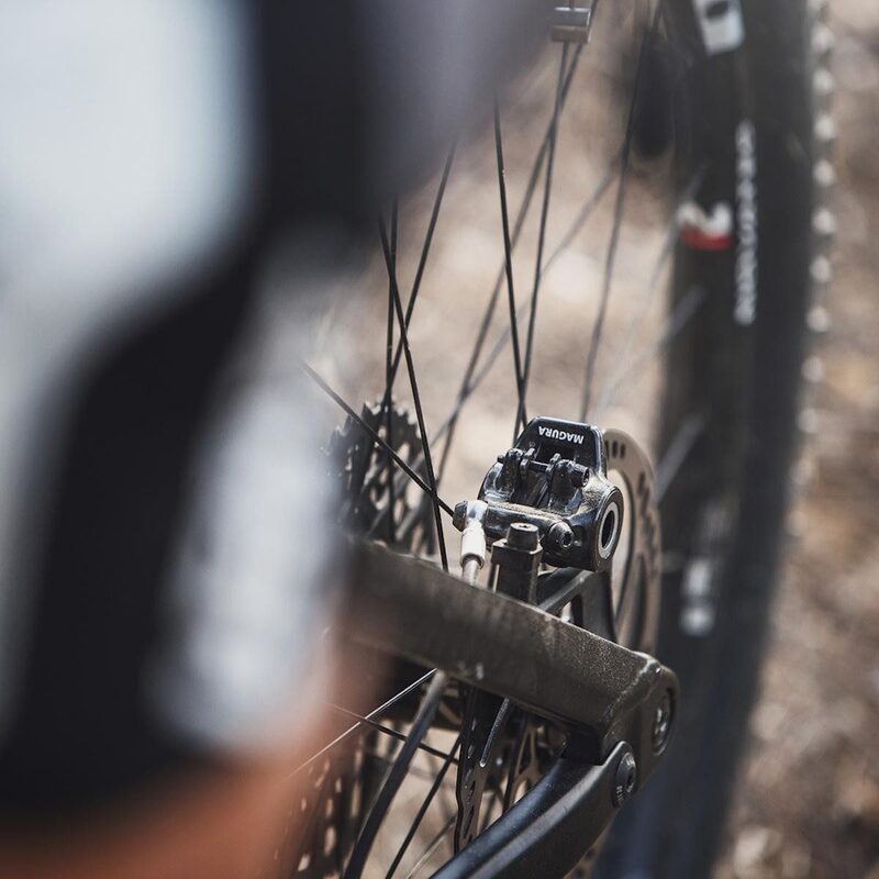 MT Trail Sport zwarte MTB-schijfrem zonder remschijf