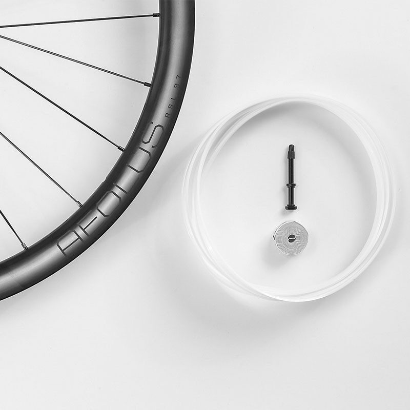 Roue avant vélo route Bontrager Aeolus RSL 37 TLR