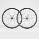 Roues vélo route carbone Bontrager Aeolus pro 37 TLR