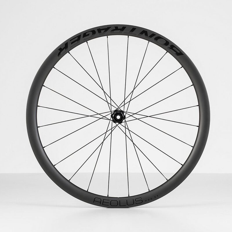 Roues vélo route carbone Bontrager Aeolus pro 37 TLR