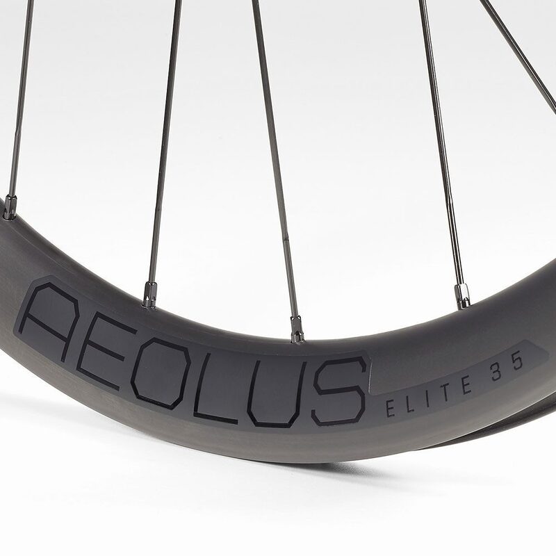 Carbon racefietswielen Bontrager Aeolus Elite 35 Disc TLR