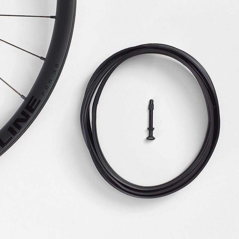 27,5 inch mountainbike voorwiel Bontrager Line Pro 30 TLR Boost