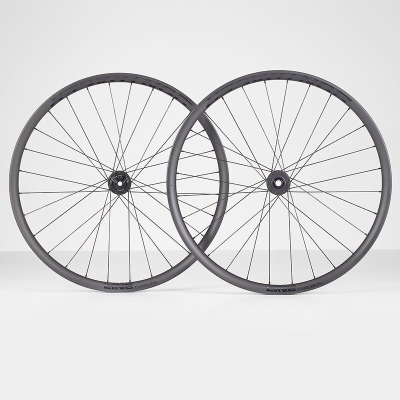 27,5 inch carbon mountainbike wielen Bontrager Line Elite 30 TLR Boost