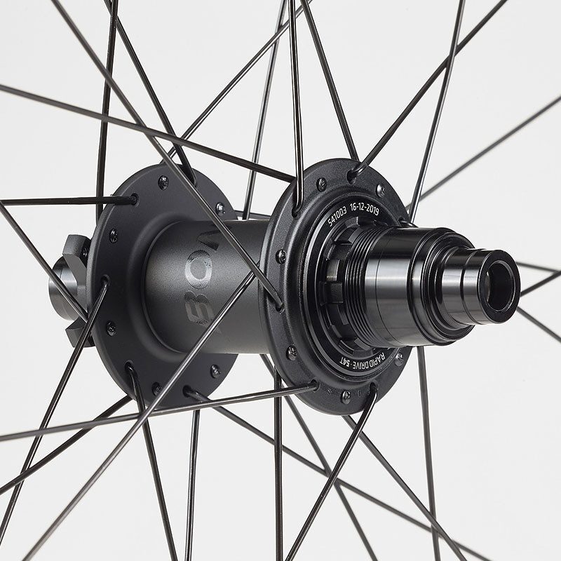 27,5 inch carbon mountainbike wielen Bontrager Line Elite 30 TLR Boost