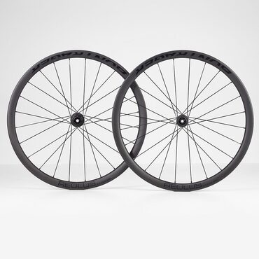 Ruedas de carbono Bontrager...
