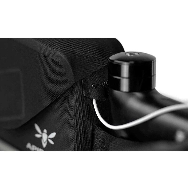 Sacoche de cadre bikepacking Apidura Racing Top Tube 1L