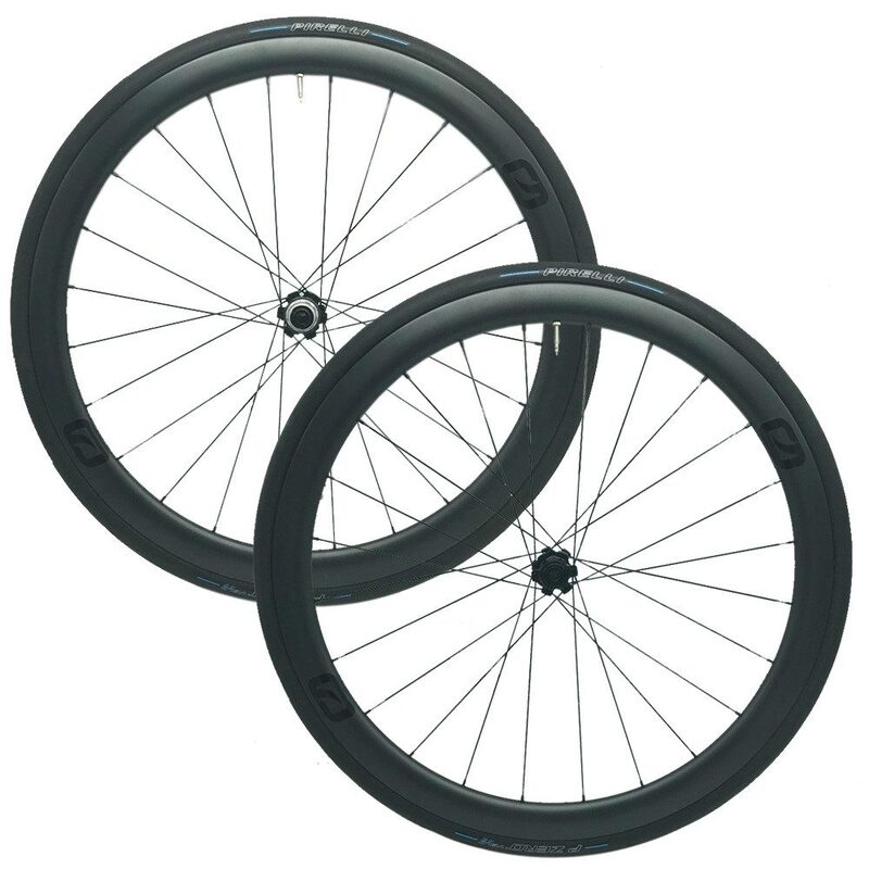 Roues vélo route carbone Most Ultrafast 40 Disc pneus Pirelli P Zero- Exposition