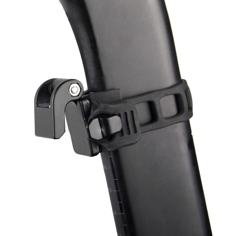 Support fixation tige de selle vélo éclairage Ravemen ABM06