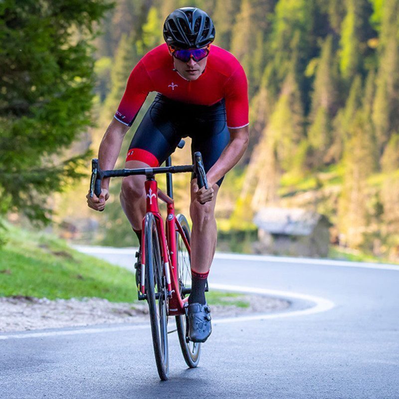 Vélo route Wilier 0 SLR Disc noir Ultegra Di2 R8100 roues Vision Trimax 30