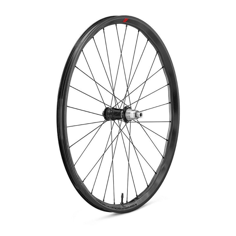 Roue fulcrum vtt online 29 pouces