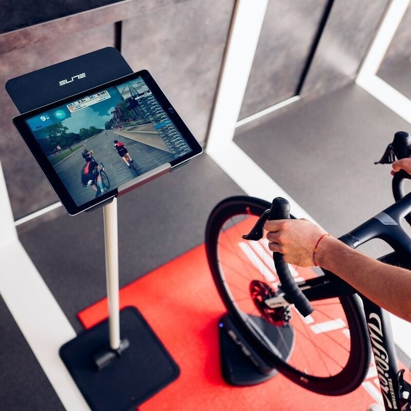 Voorwielhouder voor hometrainer Elite Sterzo Smart