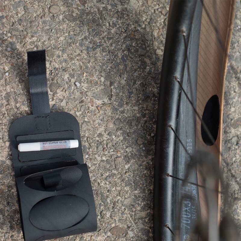 Kit de réparation pneu vélo Restrap Tyre Boot Kit