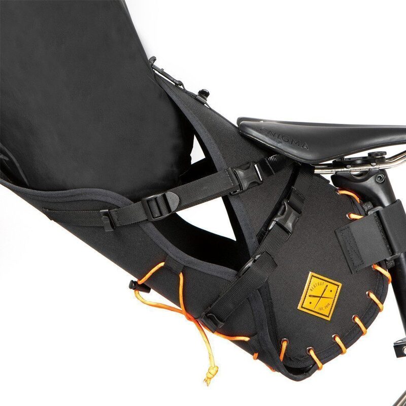 Sacoche de selle bikepacking Restrap Saddle Bag Orange 18L