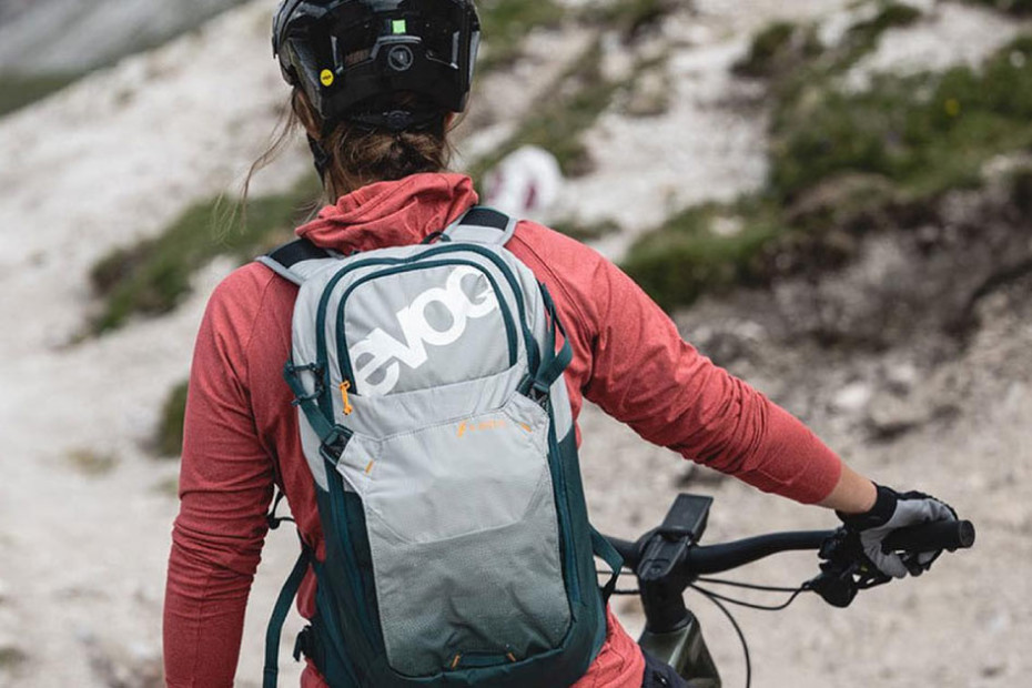 Sac à dos VTT - équipment cycliste ou vélo urbain, triathlon