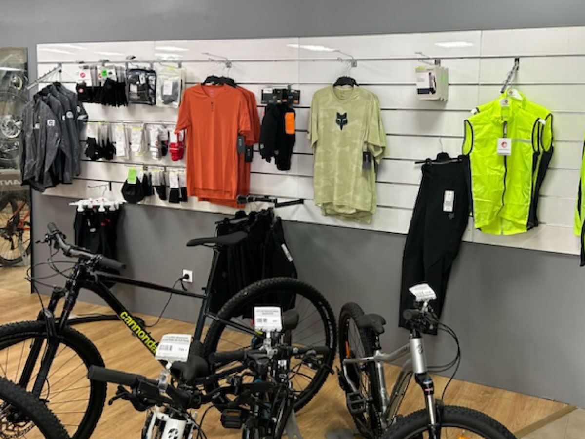 Materiel-velo MV Toulouse 31, pneus vtt, roues vtt