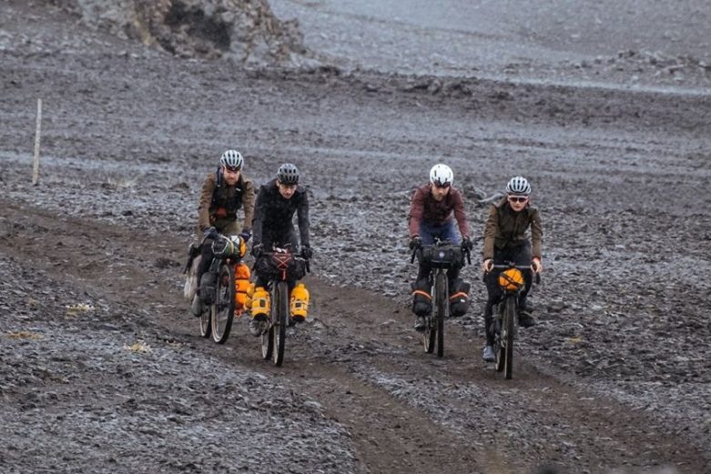 Quelle largeur de pneu pour un vélo gravel ?