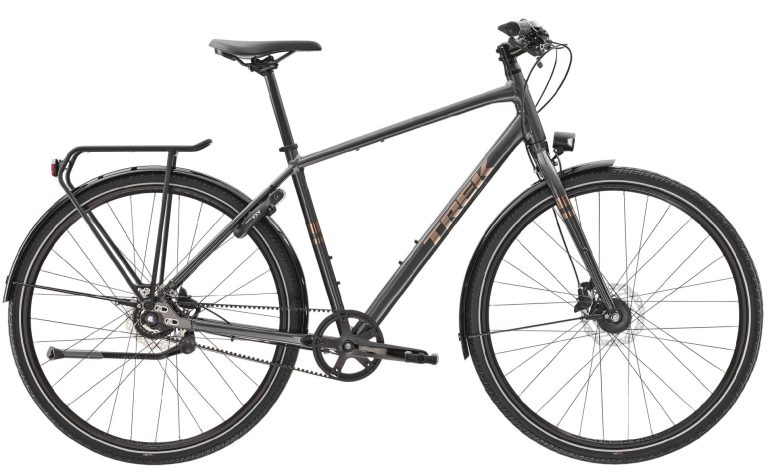 Trek District 4 Equipped